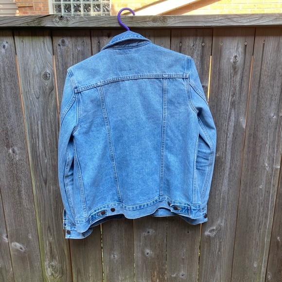 Levi’s Denim Jacket - Picture 3 of 4